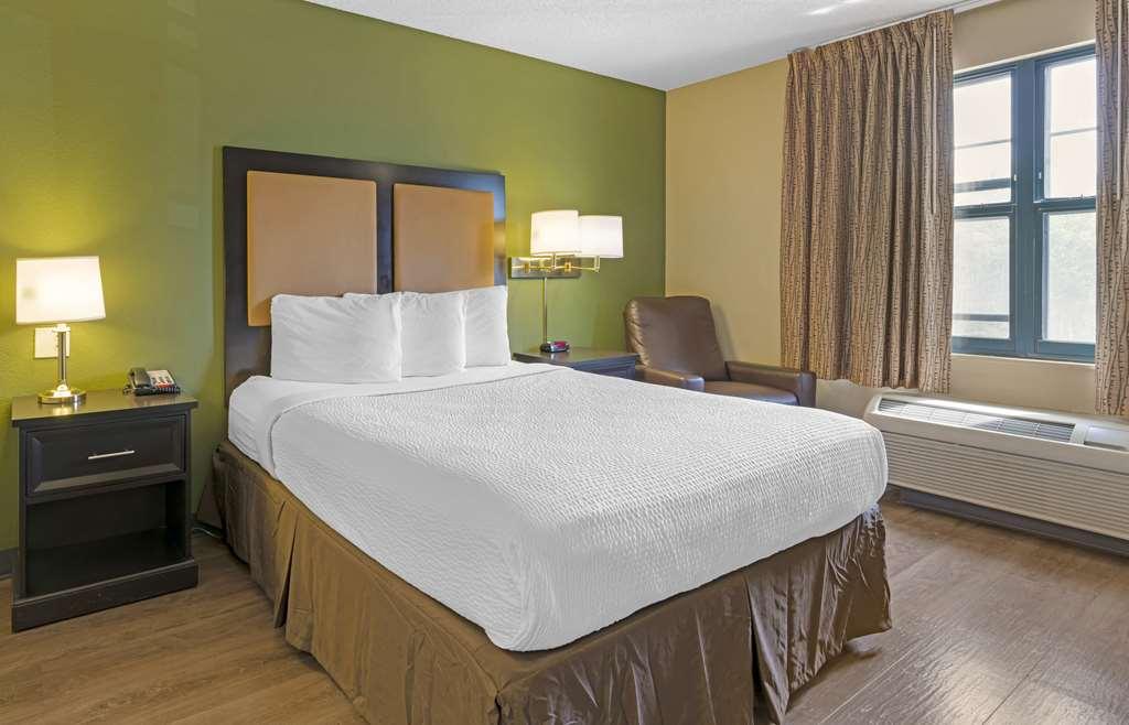 Extended Stay America Suites - Stockton - March Lane Phòng bức ảnh